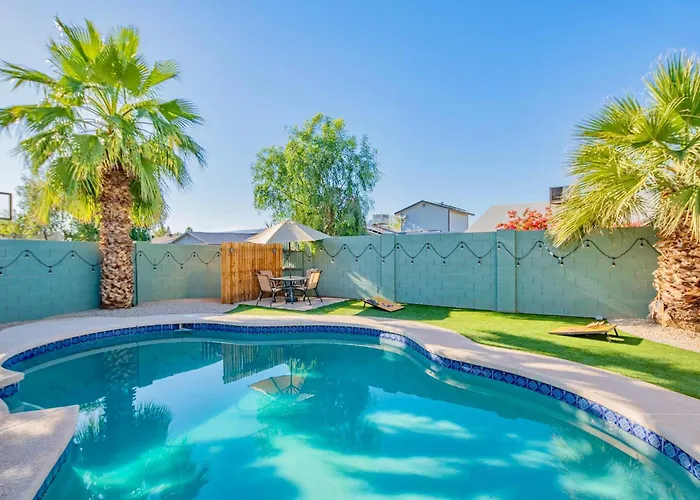 Private Pool • Pool Tbl • Games • Workspace • Pets Holiday home