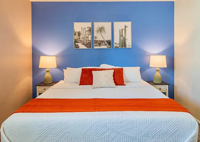Private Pool • Pool Tbl • Games • Workspace • Pets Phoenix