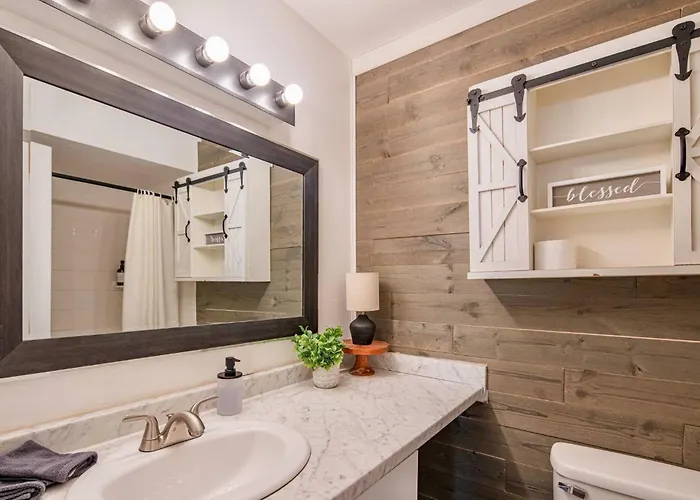 Private Pool • Pool Tbl • Games • Workspace • Pets